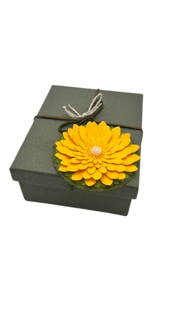 charming chrysanthemum gift tags
